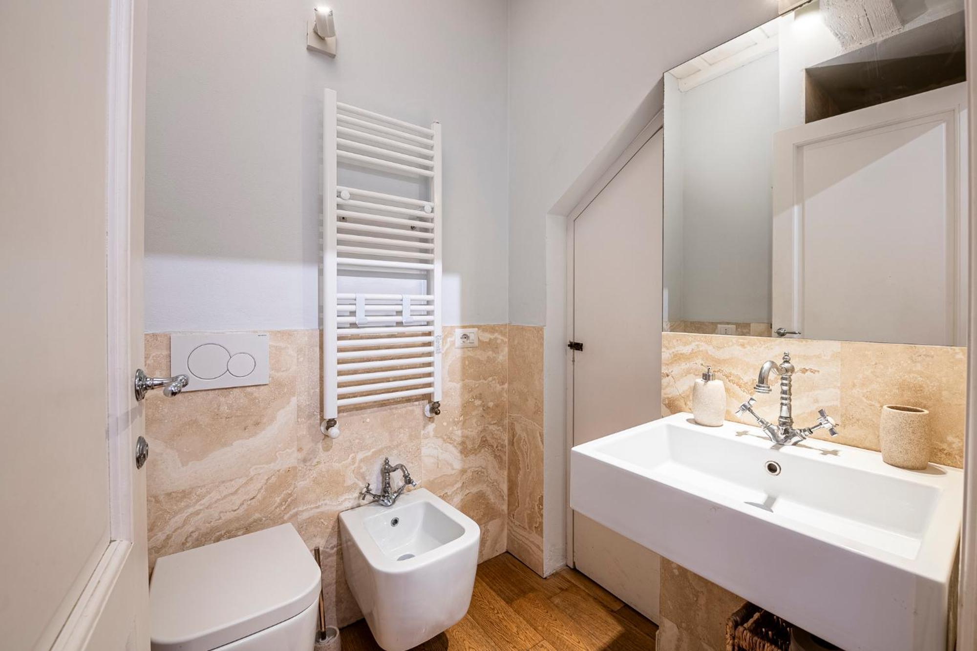 פירנצה Suite In Pz. Michelangelo: Due Camere Con Due Bagni מראה חיצוני תמונה
