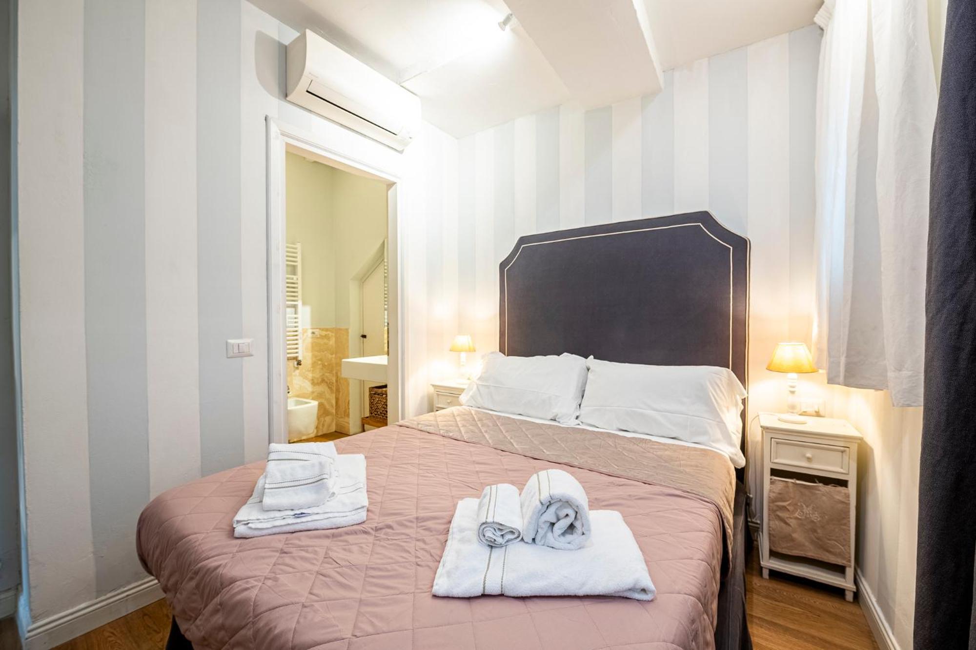 פירנצה Suite In Pz. Michelangelo: Due Camere Con Due Bagni מראה חיצוני תמונה