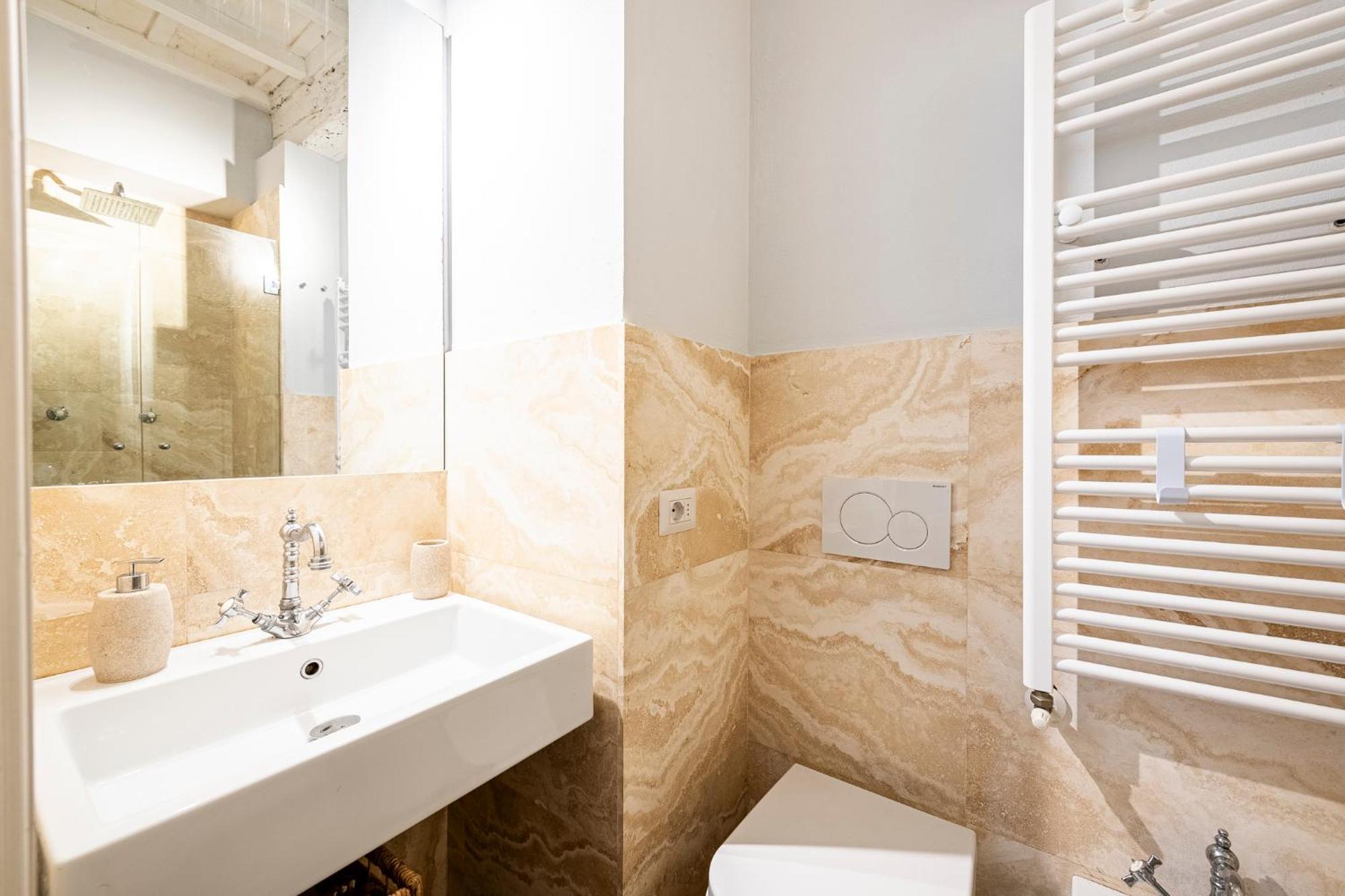 פירנצה Suite In Pz. Michelangelo: Due Camere Con Due Bagni מראה חיצוני תמונה